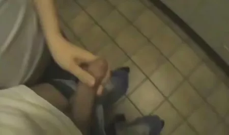 اندازه استاندارد از میخچه دست و فيلم سوپر شهوانى پنجه نرم